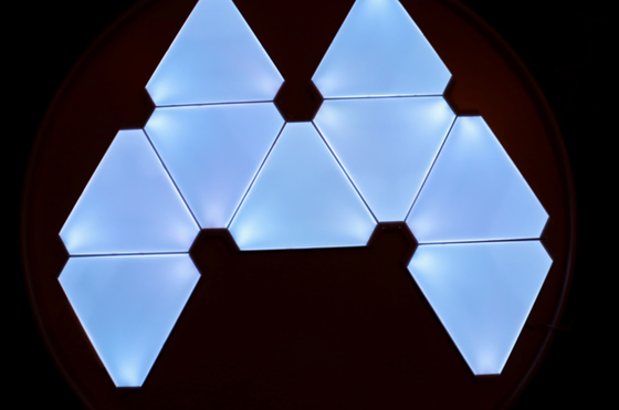 Indoor Wifi Triangle LED Lights Atmosphere Multicolor Modular Hexagon RGB Wall Lights